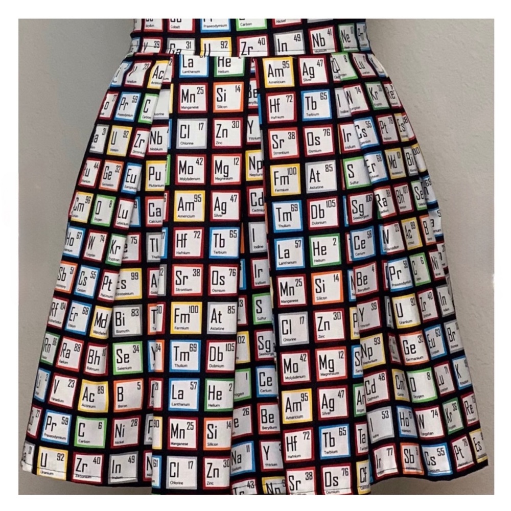 Retrolicious Skater Skirt Period Table Of Elements Sz XL Super Cute!
